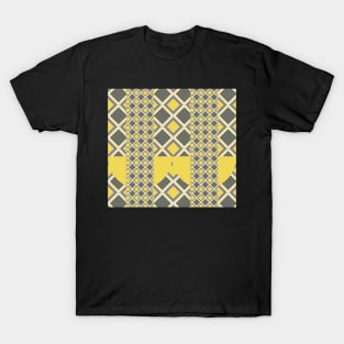 Checkered rhombus pattern in grey and yellow T-Shirt